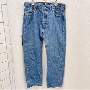 Levi’s 501 Light Wash Jeans